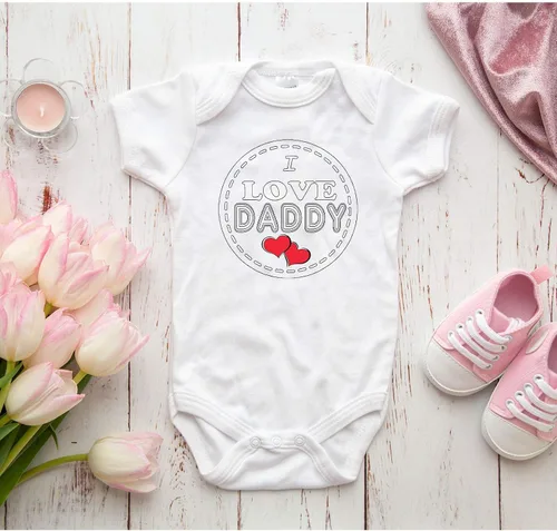 Miniatura 2 de I Love Daddy" Custom Boutique Body de Onesie.