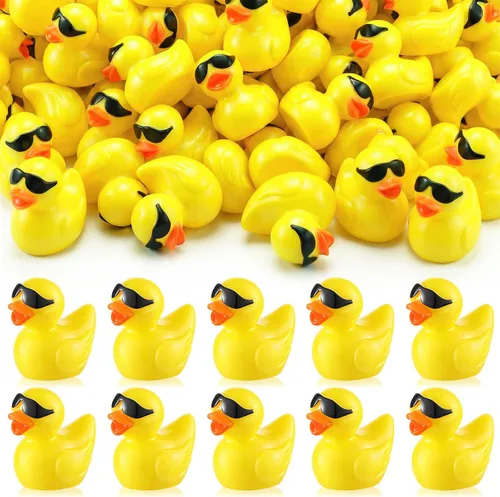 Qunclay Paquete de 150 mini patos de resina amarillos con lentes de sol, pato pequeño para ocultar patos en miniatura para cruceros, bromas, adornos