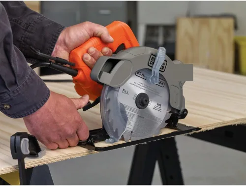 Miniatura 7 de Sierra circular Black & Decker BDECS300C, de 13 amperios con láser