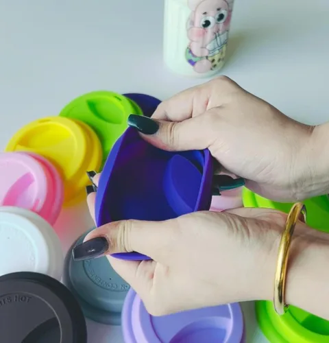 Miniatura 4 de Fundas de silicona para tazas, tapas de silicona reutilizables para tazas, tazas y tazas flexibles, tapas de tazas calientes para café, color negro