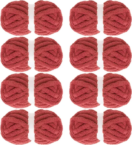 Miniatura 17 de MABOZOO Paquete de 8 ovillos de hilo grueso surtido para crochet - Chenilla jumbo esponjosa, hilo suave y voluminoso para tejer a mano o con los Rojo