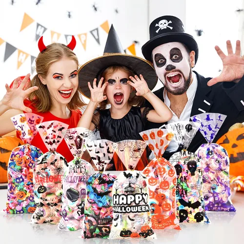 Miniatura 8 de AhfuLife 200 bolsas de celofán de Halloween, 8 diseños de bolsas de dulces transparentes de Halloween con lazos giratorios para golosinas o tratos