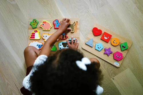 Miniatura 8 de Chuckle & Roar Rompecabezas de madera para niños pequeños, paquete de 2, 8 piezas y 10 piezas, a partir de 3 años, formas y animales, aprendizaje