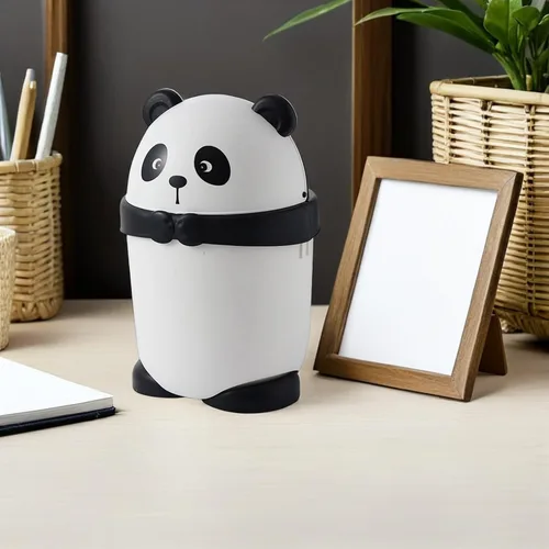 Miniatura 5 de Bote de basura con diseño de panda de dibujos animados con tapa, pequeño cubo de basura de plástico para el hogar, oficina, cocina y dormitorio