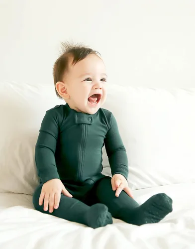 Miniatura 2 de VAENAIT BABY - Pijama para bebé prematuro para niños y niñas, pijama modal con pies cerrados para dormir y jugar, de primera calidad, disponible