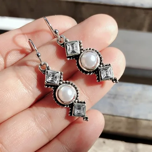 Aretes largos de geometría bohemia, estilo vintage, de cristal verde plateado, para mujer Blanco