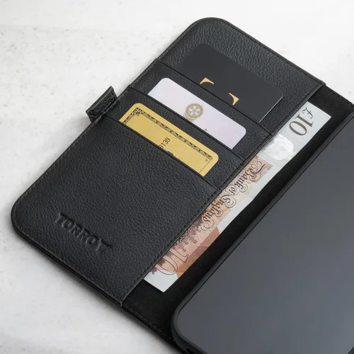 Miniatura 4 de TORRO Funda de cuero compatible con iPhone 14 – Funda de piel auténtica tipo cartera con tarjetero y función atril (negro)