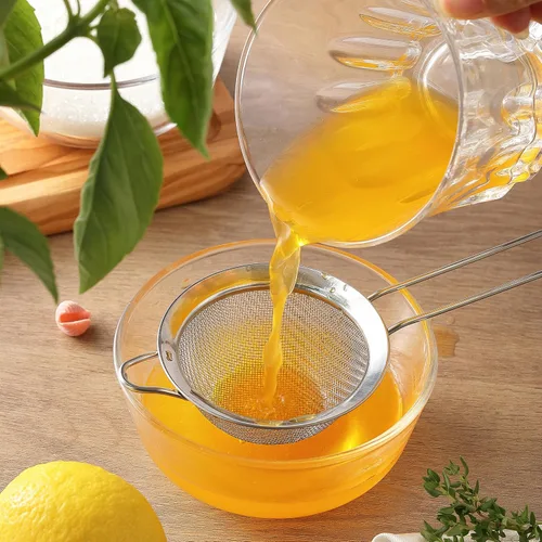 Miniatura 8 de Paquete de 2 coladores de malla fina, mini colador de acero inoxidable con asa para cocina, tamices de metal para colar té, matcha, cóctel, jugo