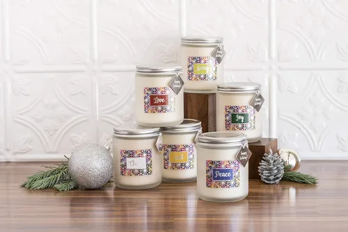 Miniatura 3 de ECO CANDLE CO. Frosted Jar Holiday Candle Sparkle Joy, 8 onzas, aromas de pino, cedro, cítricos y sándalo, pino, cedro, cítricos y sándalo - 100%