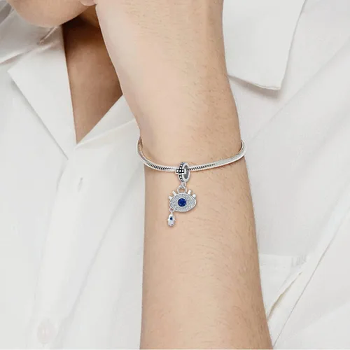 Miniatura 4 de QeenseKc Dije de ojo malvado Claddagh con dije de corazón de buena suerte cuentas doradas para pulsera Pandora