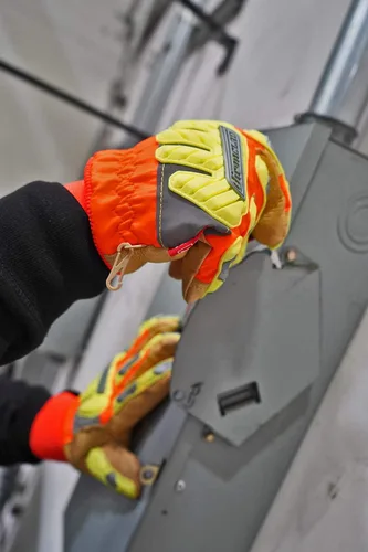 Miniatura 3 de Ironclad Guantes de cuero aislantes corte A6; Guantes de trabajo de invierno, protección contra impactos TPR, lavables a máquina, alta visibilidad