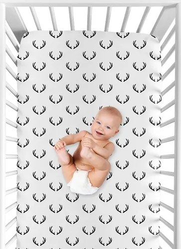 Miniatura 4 de Sweet Jojo Designs Sábana bajera ajustable para cuna para bebé o niño pequeño con diseño de ciervo rústico en blanco y negro para la colección