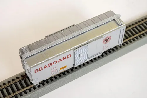 Miniatura 6 de Bachmann Trains - PS1 40' Box CAR - Seaboard® # 2525 - Beer CAR (Plata) - Escala HO