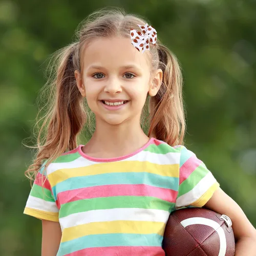 Miniatura 7 de Whaline 6 pinzas para el pelo de fútbol para niñas, estampado de fútbol marrón y blanco, cinta de grogrén con temática deportiva, pinzas