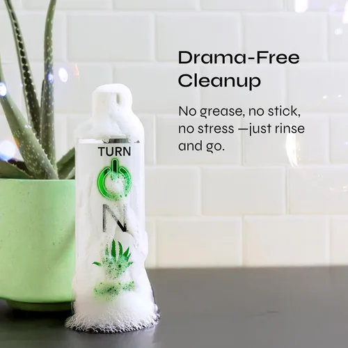 Miniatura 4 de Turn On Lubricante personal a base de aloe Lubricante hidratante para pieles sensibles, suave como la seda y no pegajoso, 3 onzas líquidas
