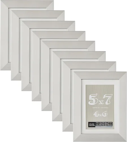 Miniatura 16 de Studio Decor Belmont portarretratos negro de 5 x 7 pulgadas con paspartú de 4 x 6 pulgadas, accesorios para colgar prefijados, pantalla horizontal