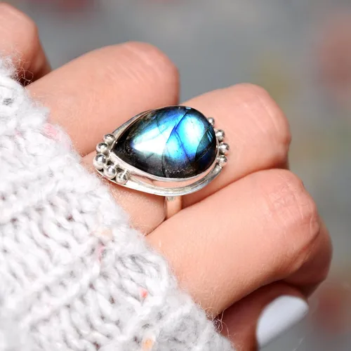 Miniatura 3 de Boho-Magic Anillo de plata de ley con labradorita para mujer, joyería bohemia con piedras preciosas en forma de lágrima