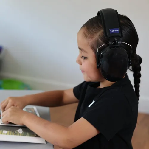 Miniatura 5 de 130 Edición Color Sólido, Orejeras de Protección Auditiva para Niños, Protección Auditiva para Niños, Talla Única para 3-16 Años Negro (Piano Black)