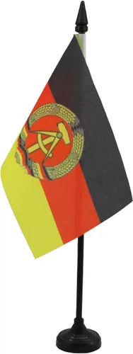 Miniatura 83 de United Kingdon Coat of arms Table Flag 5'' x 8'' - UK - British - England Desk Flag 21 x 14 cm - Black plastic stick and base - AZ FLAG Escudo