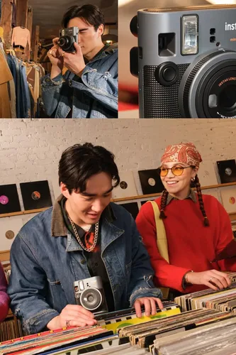 Miniatura 3 de Fujifilm Paquete de cámara de película instantánea Instax Mini 41 con paquete económico de película instantánea (60 hojas/fotos) + 4 pilas AA