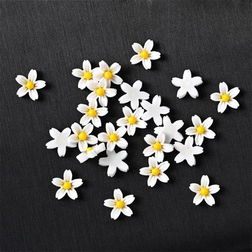 Miniatura 13 de Czsycdsf 100 mini flores de resina de 0.28 pulgadas (0.276 in), botones de flores de espalda plana 3D, adornos de flores de resina para Café profundo