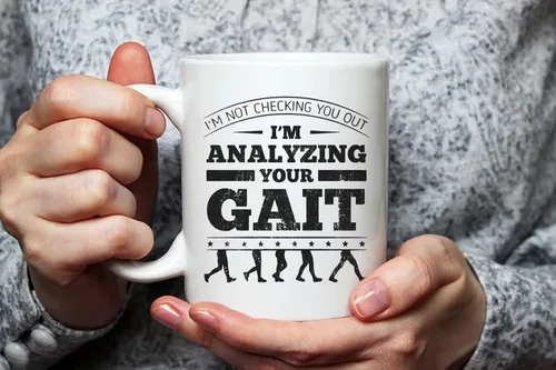 Miniatura 3 de Fonhark - Taza de café con texto en inglés "I'm Not Checking You Out I'm Analyzing Your Gait, taza de café de fisioterapia para fisioterapeuta