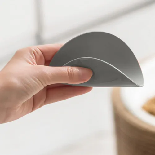 Miniatura 5 de Carrotez Paquete de 2 tapas de silicona para tazas, tapas para tazas de 4.3 pulgadas, tapas de silicona reutilizables para tazas de café y té