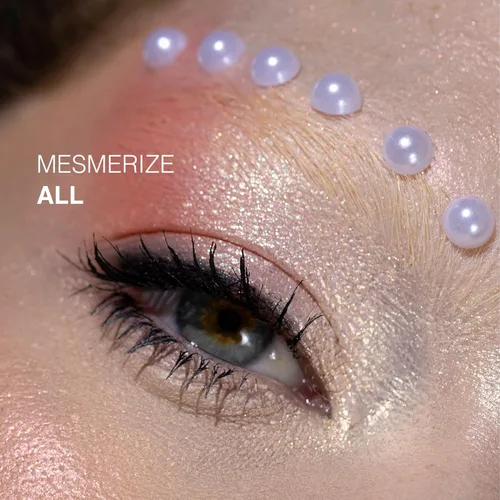 Miniatura 28 de SELESTIA BEAUTY Paleta de sombra de ojos de maquillaje Mother of Lights - 12 tonos mezclables con acabados mate y brillante - Paleta de sombras