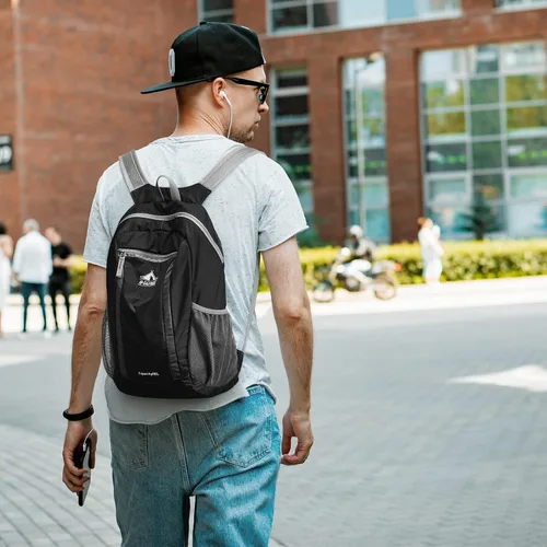 Miniatura 8 de G4Free Mochila de senderismo de 16 litros, mochila pequeña ligera y plegable para viajes, camping, al aire libre, hombres y mujeres