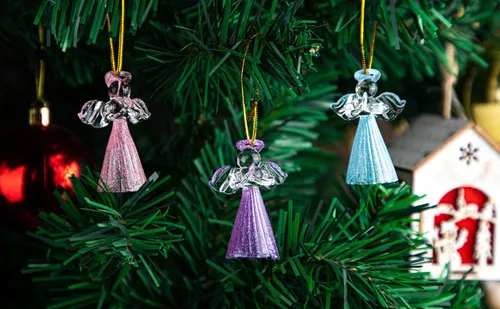 Miniatura 3 de 12 adornos de ángel dorado de cristal, ángeles de la guarda, adornos para árbol de Navidad de 2.1 pulgadas, colorido mini ángel colgante hilado