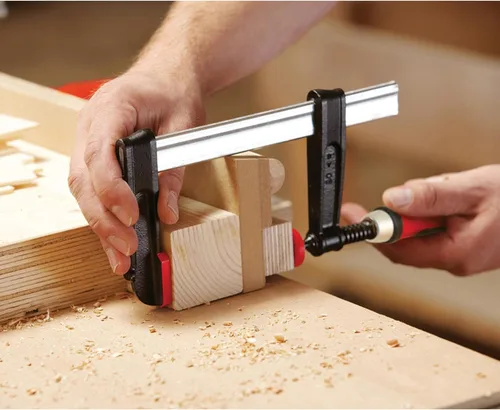 Miniatura 2 de Bessey Abrazadera ligera de la barra de carpintería del estilo F de la serie de Tgj de 18" con la garganta de 2,5