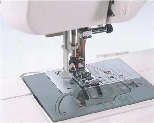 Miniatura 3 de Brother BM3850 Máquina de coser de 37 puntadas con mesa de extensión extra ancha