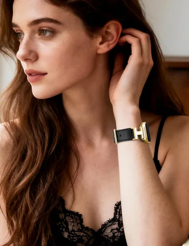 Miniatura 7 de MOINSPIRE - Correa de cuero compatible con correas de Apple Watch para mujeres 38/40/41/42/44/45/46/49 mm, elegante correa de cuero de diseñador
