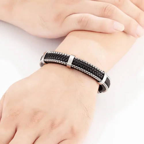 Miniatura 5 de Hoigblxy Pulsera de cuero para hombre, cierre magnético, de acero inoxidable, longitud de 8.26 pulgadas, Sin gemas.