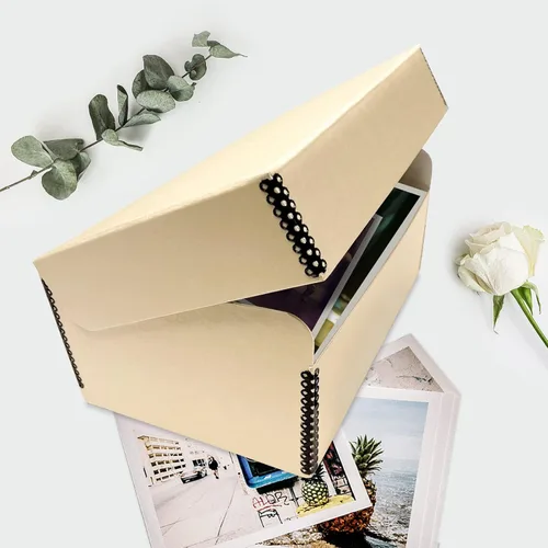 Miniatura 7 de Lineco, Caja de fotos con tapa con bisagras color tostado de 5.5 x 7.75 x 12 pulgadas, libre de ácidos. Capacidad para hasta 1100 fotos de 4 x 6 o 5