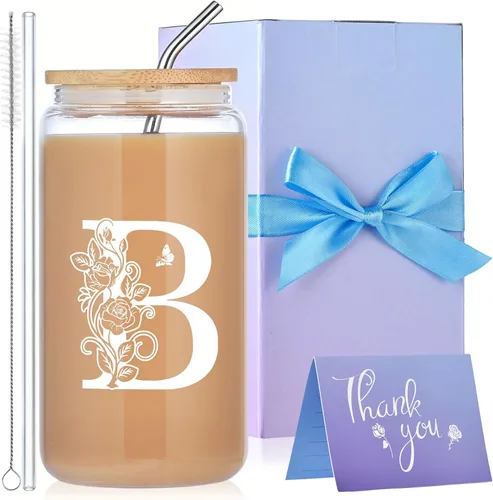 Miniatura 25 de Vasos de vidrio con iniciales con tapas y pajitas, regalos con monograma para mujeres, vaso de vidrio de cerveza de 16 onzas, taza de café helado