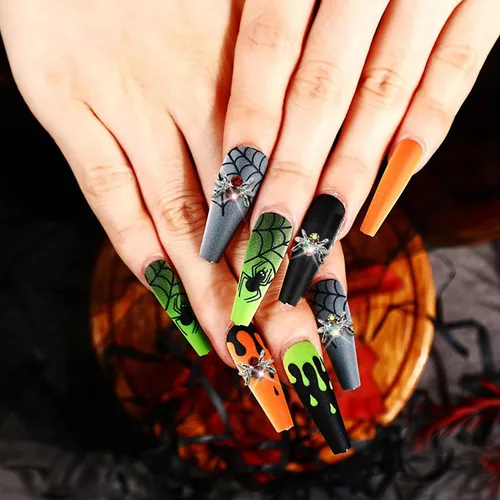 Miniatura 4 de 50 dijes 3D de arañas de Halloween para uñas, diamantes de imitación y gemas de araña dorados y plateados para mujer, decoraciones de Halloween