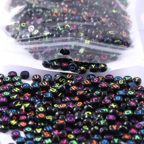 1000 cuentas redondas de acrílico mixtas negras del alfabeto de 0.157 x 0.276 pulgadas (0.157 x 0.276 in), cuentas coloridas de la A a la Z para
