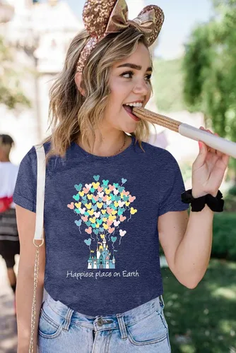 Miniatura 3 de Camisas mágicas para mujer, camisa Magic Kingdom, camiseta de manga corta con el lugar más feliz de la tierra, camiseta de vacaciones familiares