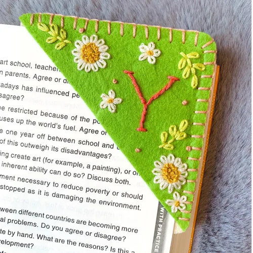Miniatura 31 de Marcapáginas de esquina bordadas a mano personalizadas, Marcadores para mujeres, Marcador personalizado para los amantes de los libros, lindo Verde