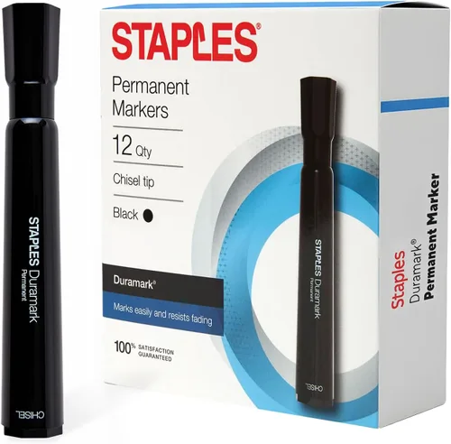 STAPLES Duramark - Marcadores permanentes para tanque, punta de cincel, negro, paquete de 12 marcadores de tinta negrita para etiquetado, envío y