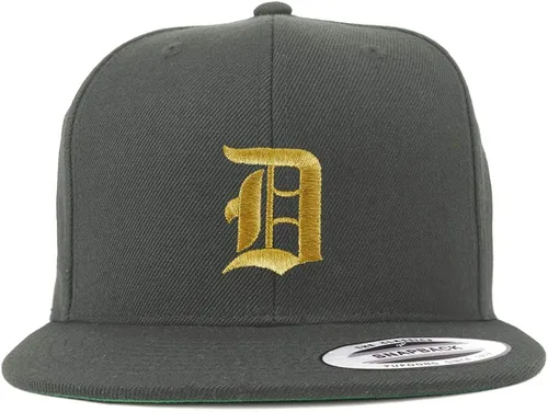 Trendy Apparel Shop Gorra de béisbol con diseño de D bordada color dorado