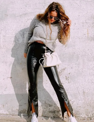 Miniatura 2 de SEASUM - Leggings de cuero sintético para mujer, pantalones elásticos, de cintura alta y realce de glúteos, pantalones sexis color negro
