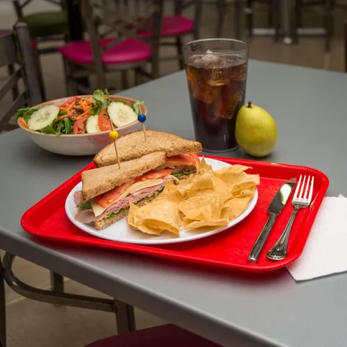 Miniatura 5 de Carlisle Foodservice Products - Bandeja estándar para cafetería o comida rápida, de 10 x 14 pulgadas, color rojo