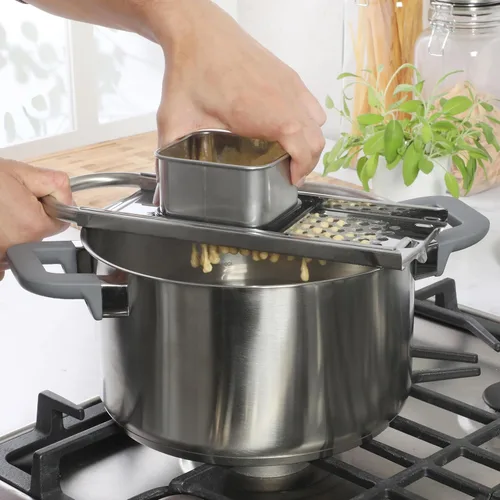 Miniatura 3 de Oster Helmsdale Spaetzle Maker de acero inoxidable - Máquina tradicional alemana de fideos para huevos