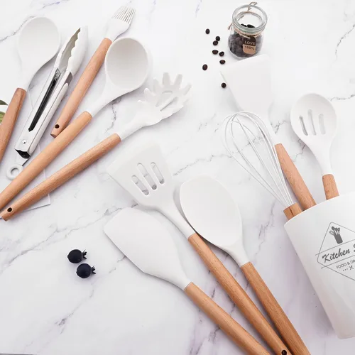 Miniatura 9 de 1 cucharón de sopa de silicona blanca con mango de madera, utensilios de cocina resistentes al calor, cuchara grande antiadherente para servir 1