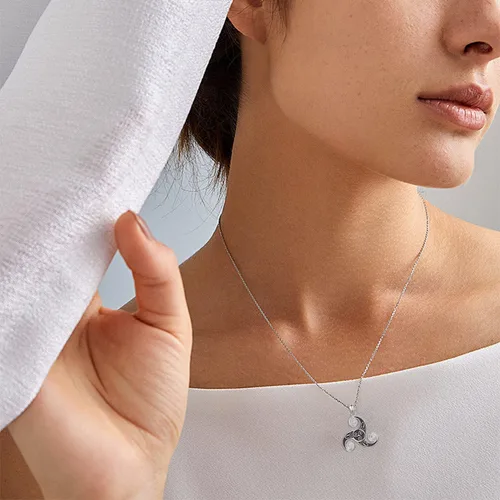 Miniatura 2 de Collar celta de plata de ley con nudo celta irlandés, nudo de amor, nudo triquetra, collar de Claddagh para mujer