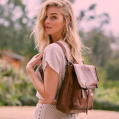 Miniatura 6 de The Sak Mochila Ventura en piel, correa convertible ajustable, estampado floral de tabaco