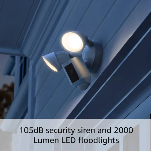 Miniatura 4 de Ring Floodlight Cam Wired Plus (Negro) con Ring Video Doorbell, Bronce veneciano