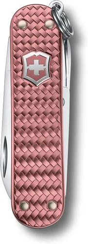 Miniatura 8 de Victorinox Classic SD Swiss Army Cuchillo compacto, 7 funciones, navaja de bolsillo de fabricación suiza con hoja pequeña, destornillador y llavero